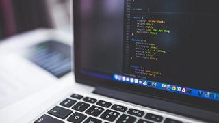 国产化历程中的软件公司自立研发之路